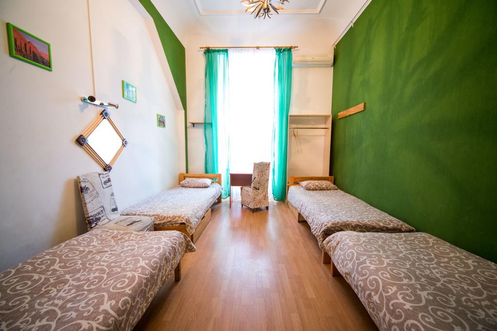 Chemodan Odesa Exterior photo